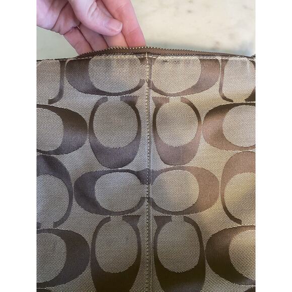 COACH Shoulder Bag Chelsea Ashlyn Hobo Logo Monogram Optic Brown Tan pocketbook - Picture 9 of 15